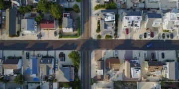 S Corporation 소유 부동산 처분, LLC와 차이점