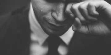 파산의 종류, 완전파산 (Chapter 7)과 회생 (Chapter 13)