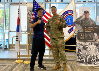 미국 문화와 언어에 한걸음 가까워질 수 있는 미육군 입대