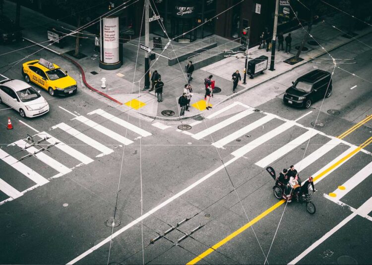 뺑소니 사고를 당했고 수술을 했습니다