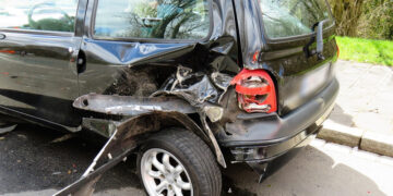 교통사고 직후, 절대 해서는 안 되는 5가지 행동