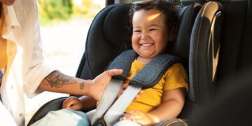 미국에서 카시트 사용, ‘나이와 키’를 기억하세요