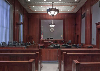 배심원((Jury Duty)소환장, 무시했다간 신분까지 흔들립니다